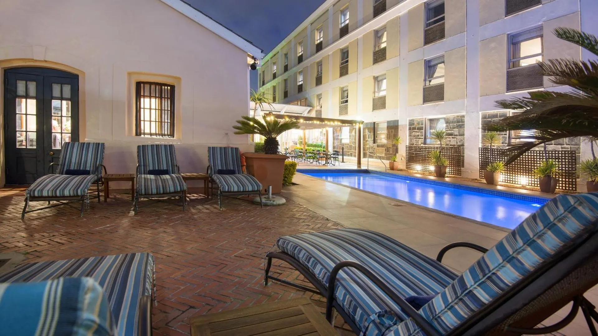 The Portswood Hotel Città del Capo