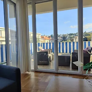 Grand Terrasse Parking , Nizza Francia