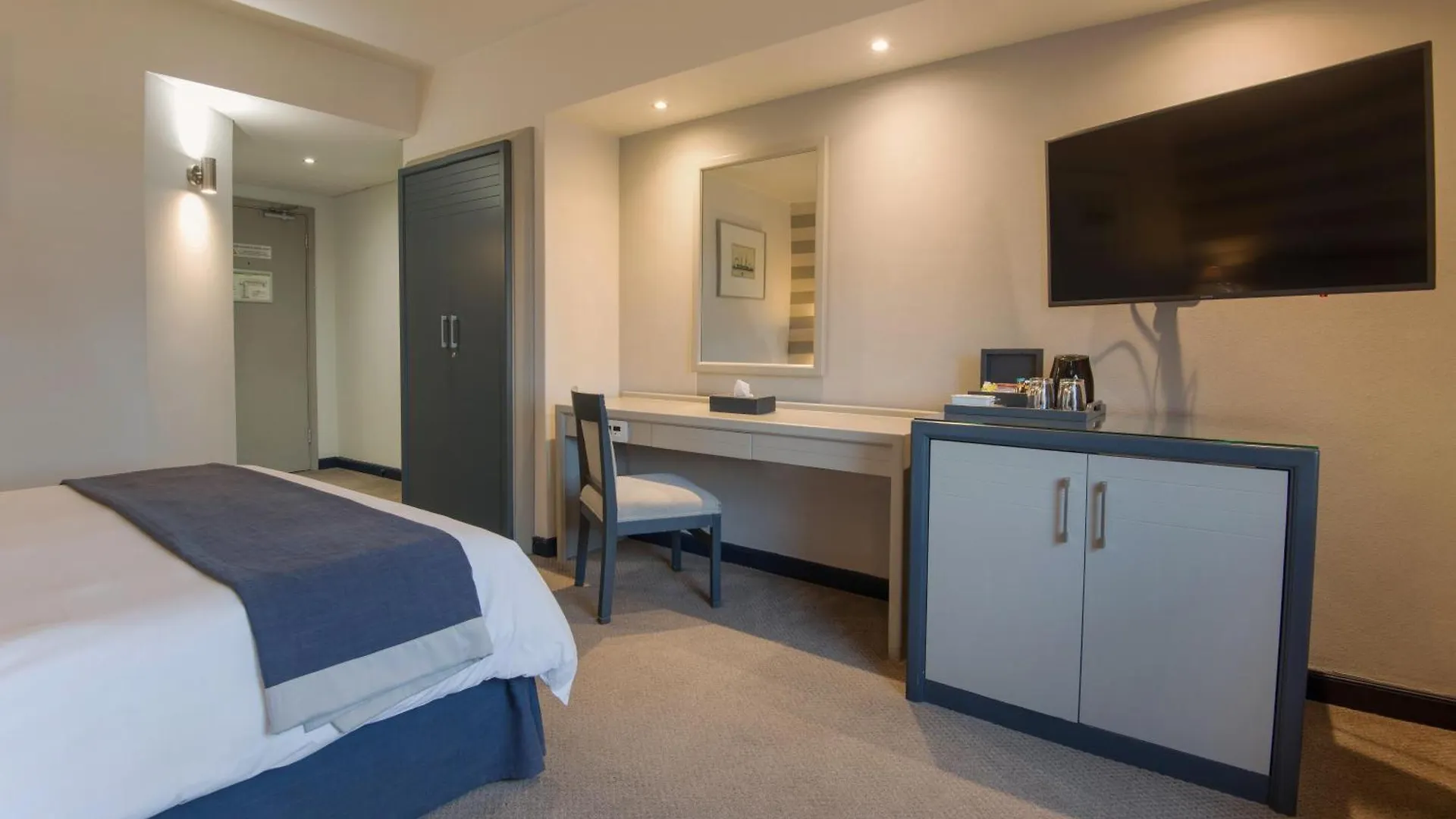 The Portswood Hotel Cape Town