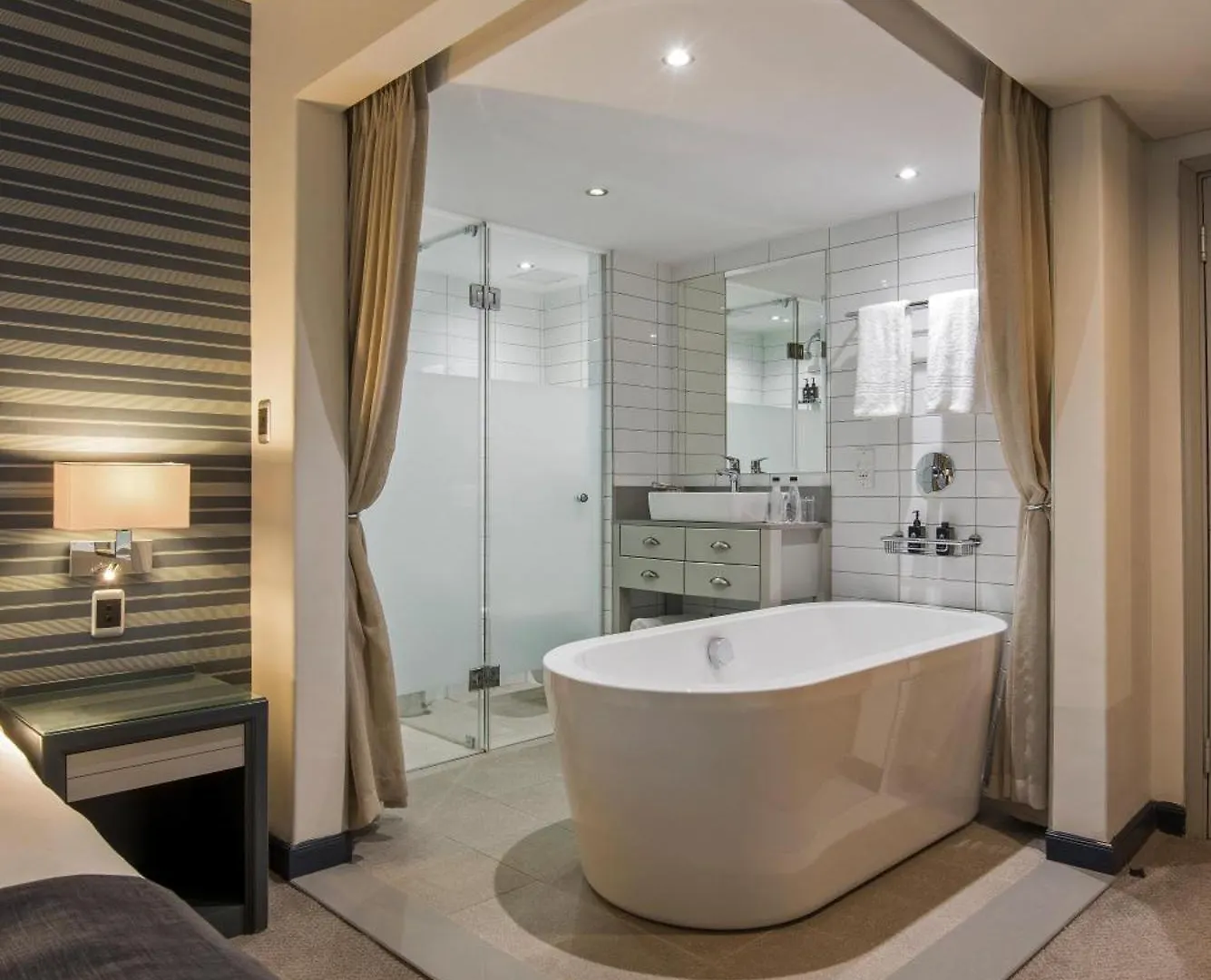 The Portswood Hotel Cape Town